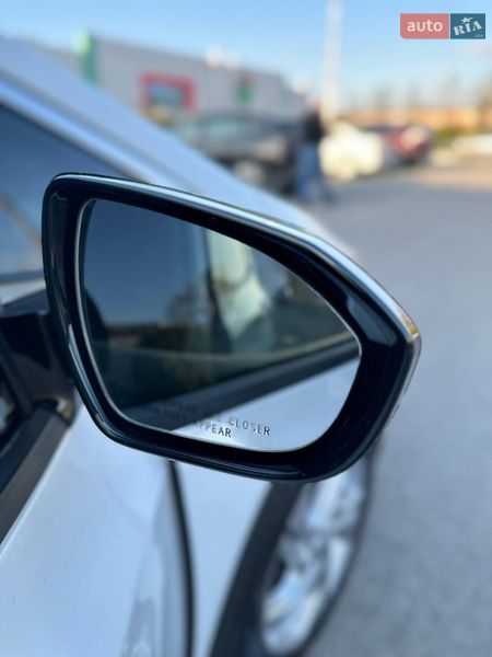 Хэтчбек Chevrolet Bolt EV 2022 в Ужгороде