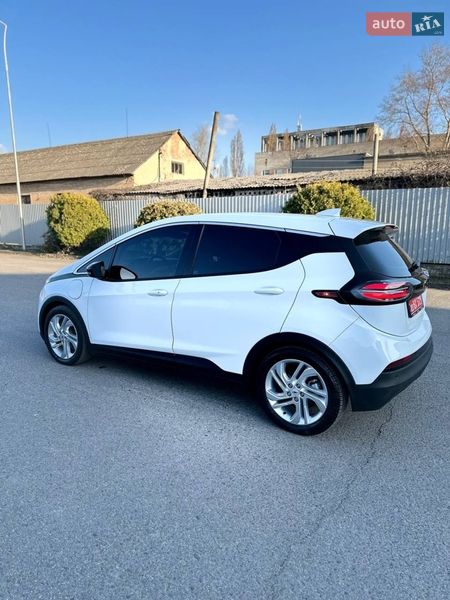Хэтчбек Chevrolet Bolt EV 2022 в Ужгороде