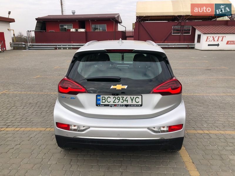 Хэтчбек Chevrolet Bolt EV 2017 в Львове фото 25 Хэтчбек Chevrolet Bolt EV 2017 в Львове