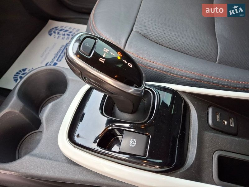 Хэтчбек Chevrolet Bolt EV 2020 в Львове