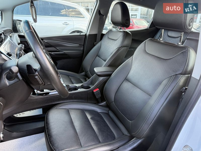 Хэтчбек Chevrolet Bolt EV 2023 в Житомире