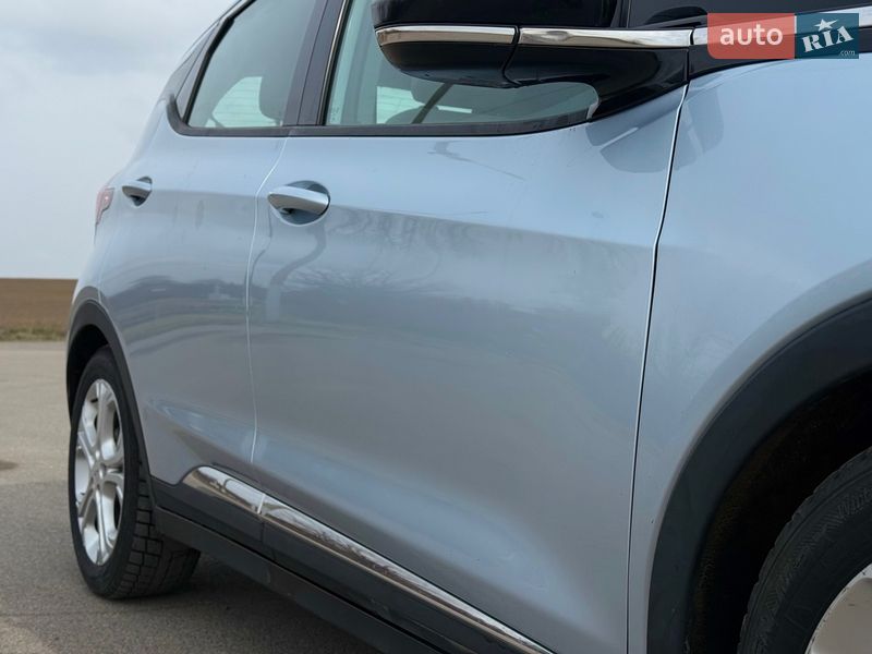 Хэтчбек Chevrolet Bolt EV 2017 в Шаргороде