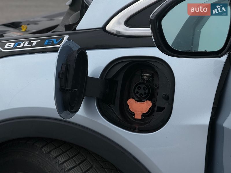 Хэтчбек Chevrolet Bolt EV 2017 в Шаргороде