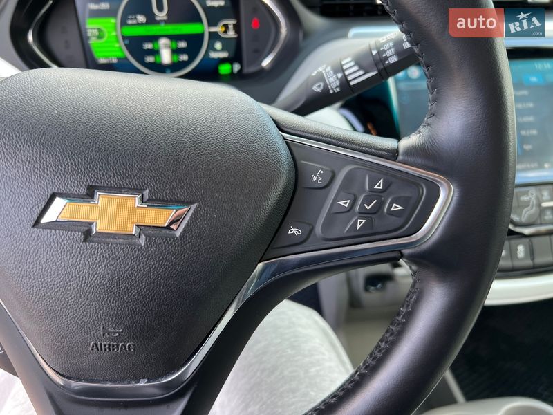 Хэтчбек Chevrolet Bolt EV 2017 в Киеве фото 18 Хэтчбек Chevrolet Bolt EV 2017 в Киеве