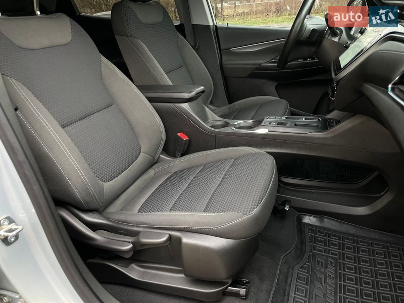 Хэтчбек Chevrolet Bolt EV 2023 в Бердичеве фото 37 Хэтчбек Chevrolet Bolt EV 2023 в Бердичеве