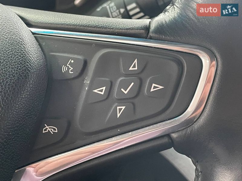 Хэтчбек Chevrolet Bolt EV 2019 в Киеве фото 24 Хэтчбек Chevrolet Bolt EV 2019 в Киеве