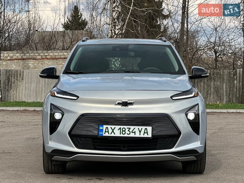 Хетчбек Chevrolet Bolt EV 2023 в Первомайську