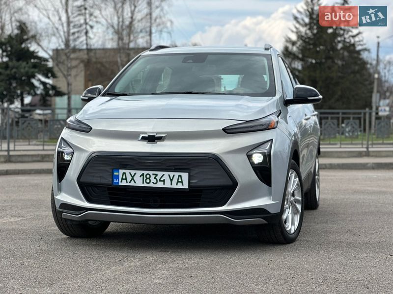 Хетчбек Chevrolet Bolt EV 2023 в Первомайську