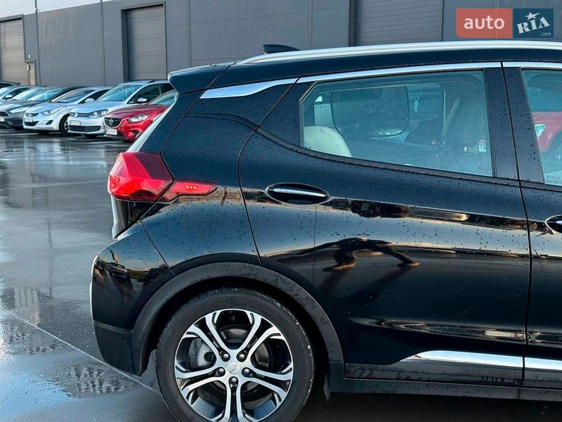 Хэтчбек Chevrolet Bolt EV 2019 в Львове фото 6 Хэтчбек Chevrolet Bolt EV 2019 в Львове