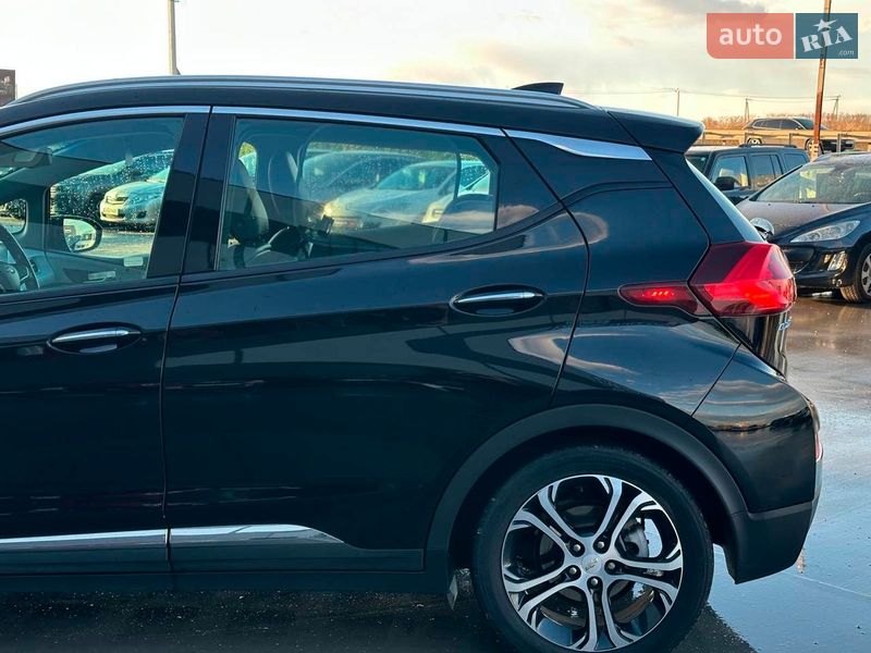 Хэтчбек Chevrolet Bolt EV 2019 в Львове фото 10 Хэтчбек Chevrolet Bolt EV 2019 в Львове
