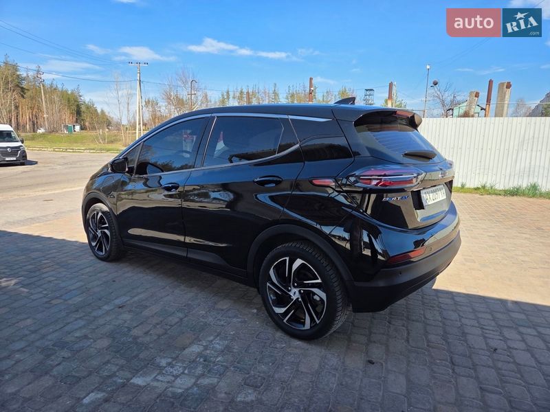 Хэтчбек Chevrolet Bolt EV 2023 в Харькове