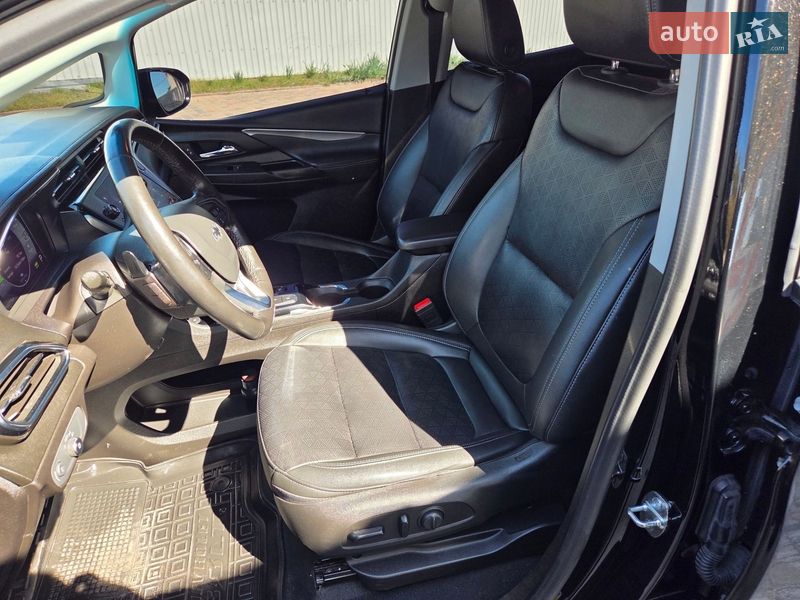 Хэтчбек Chevrolet Bolt EV 2023 в Харькове