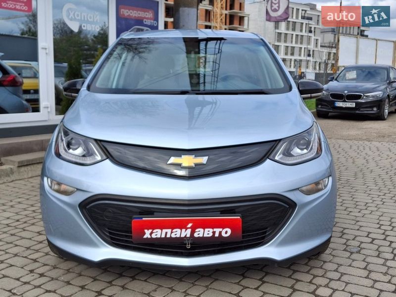 Хэтчбек Chevrolet Bolt EV 2016 в Львове фото 2 Хэтчбек Chevrolet Bolt EV 2016 в Львове