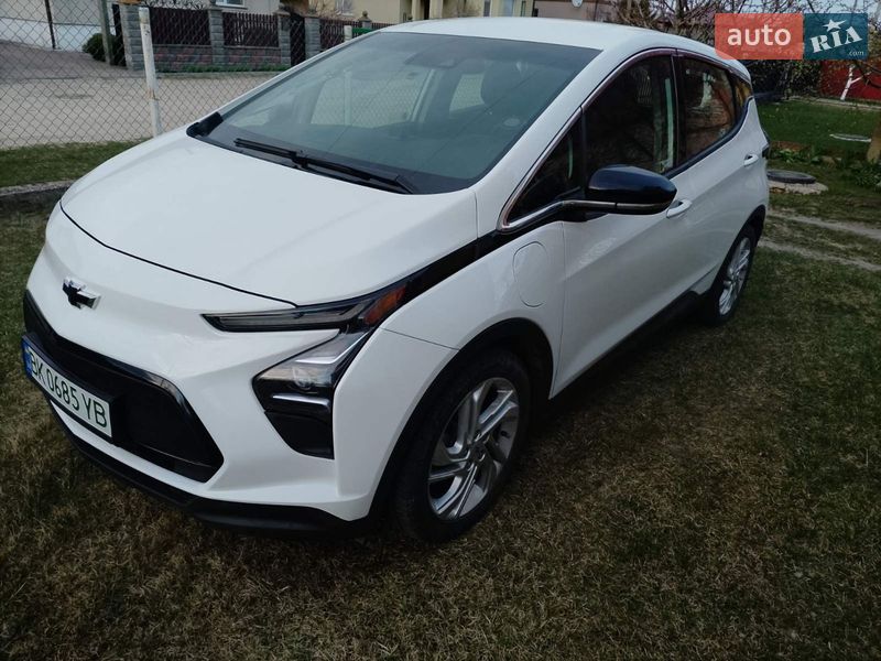 Хетчбек Chevrolet Bolt EV 2022 в Березному