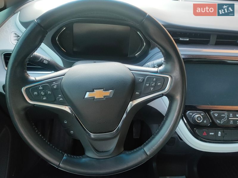 Хэтчбек Chevrolet Bolt EV 2021 в Житомире фото 14 Хэтчбек Chevrolet Bolt EV 2021 в Житомире