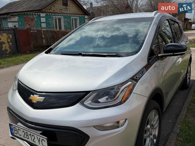 Хетчбек Chevrolet Bolt EV 2017 в Чернігові фото Хетчбек Chevrolet Bolt EV 2017 в Чернігові