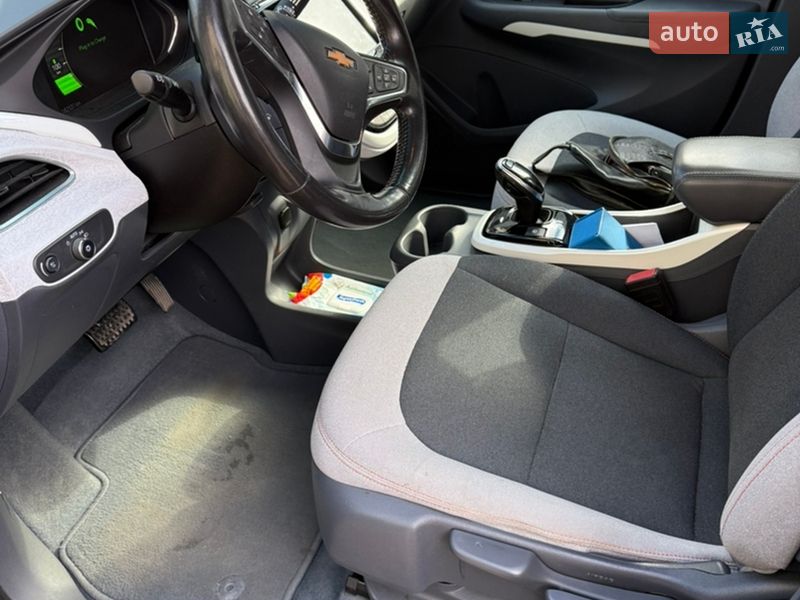Хэтчбек Chevrolet Bolt EV 2019 в Одессе фото 19 Хэтчбек Chevrolet Bolt EV 2019 в Одессе
