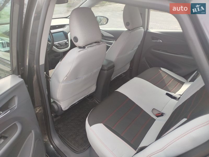 Хэтчбек Chevrolet Bolt EV 2020 в Кривом Роге фото 7 Хэтчбек Chevrolet Bolt EV 2020 в Кривом Роге