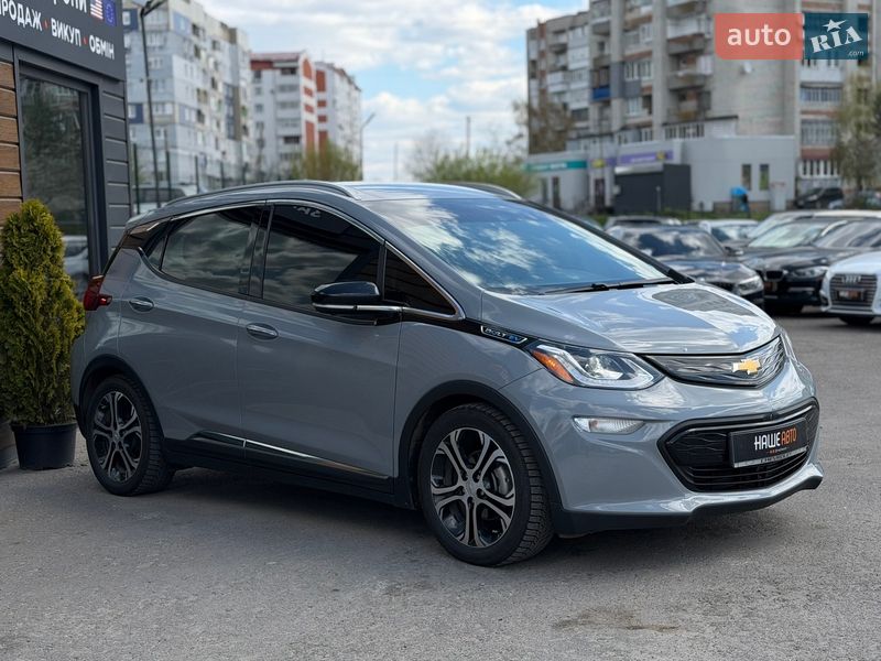 Хэтчбек Chevrolet Bolt EV 2019 в Шептицькому