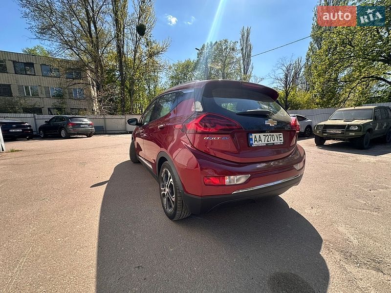 Хэтчбек Chevrolet Bolt EV 2017 в Киеве фото 14 Хэтчбек Chevrolet Bolt EV 2017 в Киеве