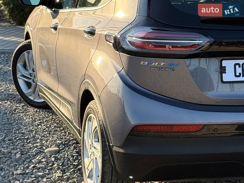 Хэтчбек Chevrolet Bolt EV 2022 в Стрые