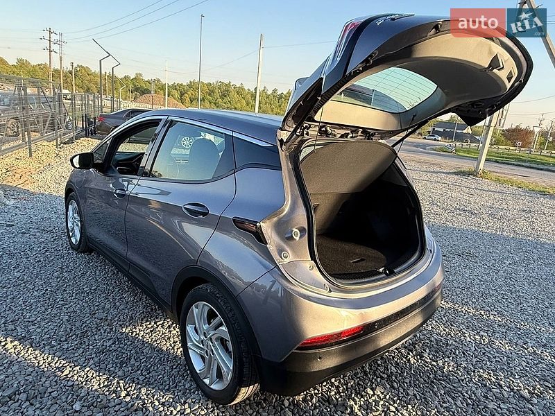 Хэтчбек Chevrolet Bolt EV 2022 в Стрые