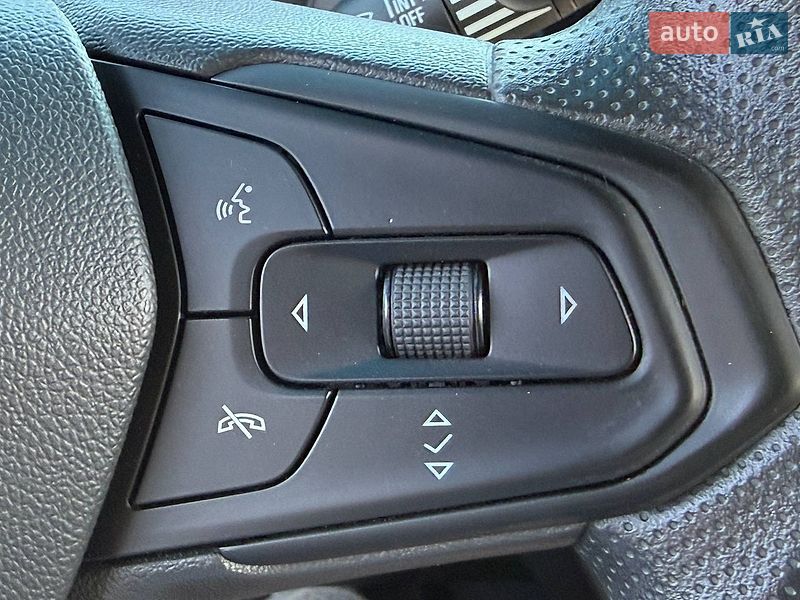 Хэтчбек Chevrolet Bolt EV 2022 в Стрые