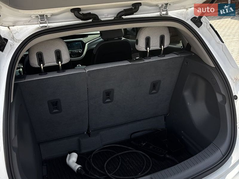 Хэтчбек Chevrolet Bolt EV 2018 в Белогородке