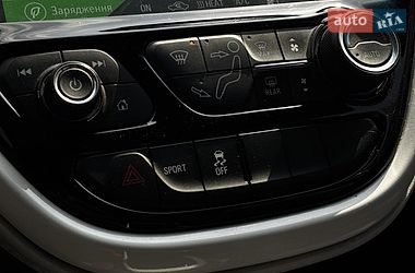 Хэтчбек Chevrolet Bolt EV 2018 в Белогородке