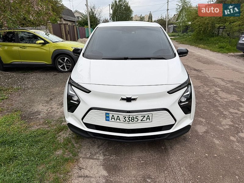 Хэтчбек Chevrolet Bolt EV 2022 в Броварах