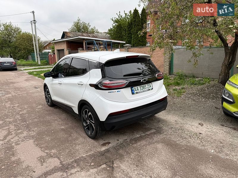 Хэтчбек Chevrolet Bolt EV 2022 в Броварах