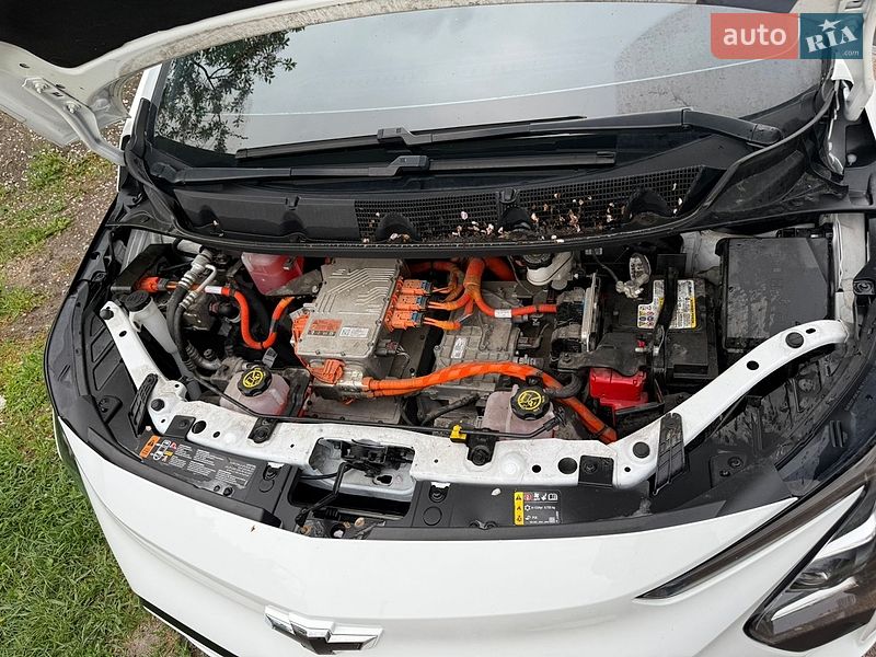 Хэтчбек Chevrolet Bolt EV 2022 в Броварах