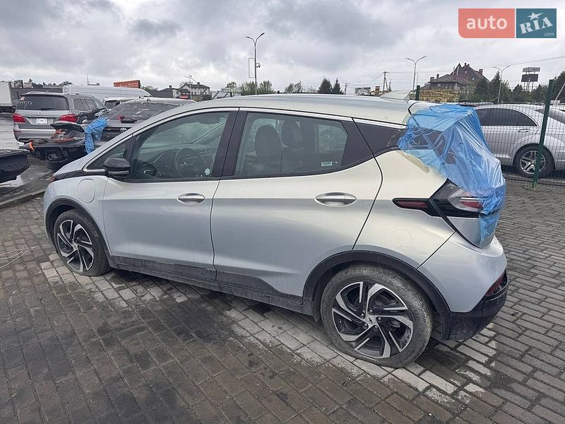 Хэтчбек Chevrolet Bolt EV 2023 в Львове фото 8 Хэтчбек Chevrolet Bolt EV 2023 в Львове