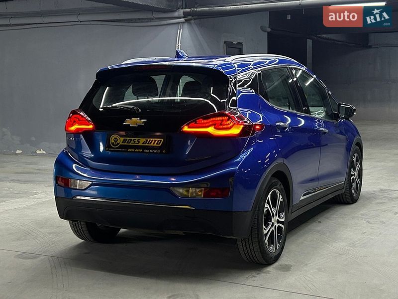 Хэтчбек Chevrolet Bolt EV 2018 в Черновцах