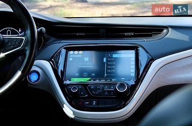 Хэтчбек Chevrolet Bolt EV 2019 в Днепре