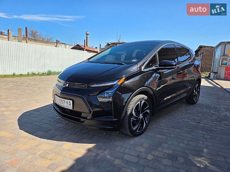 Хэтчбек Chevrolet Bolt EV 2023 в Змиеве