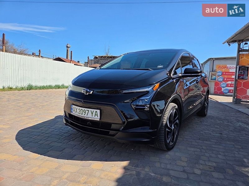 Хэтчбек Chevrolet Bolt EV 2023 в Змиеве