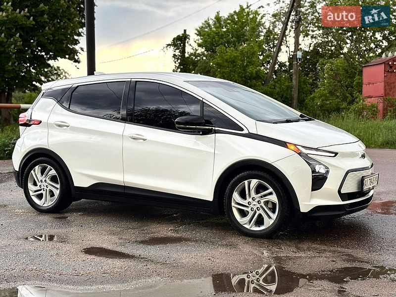 Хэтчбек Chevrolet Bolt EV 2022 в Житомире