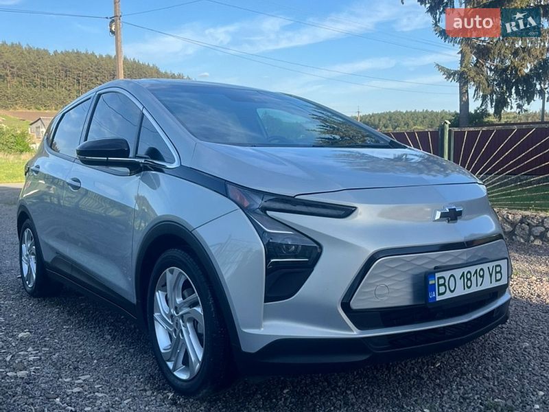 Хэтчбек Chevrolet Bolt EV 2023 в Тернополе