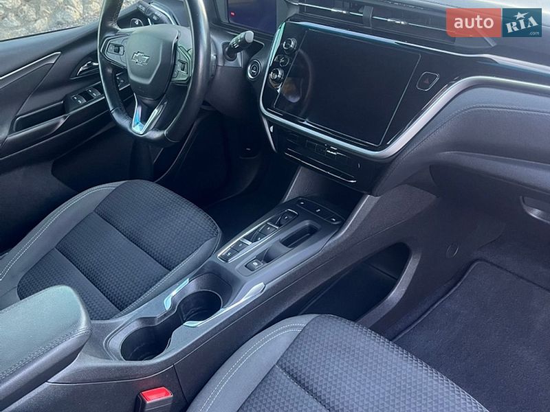 Хэтчбек Chevrolet Bolt EV 2023 в Тернополе
