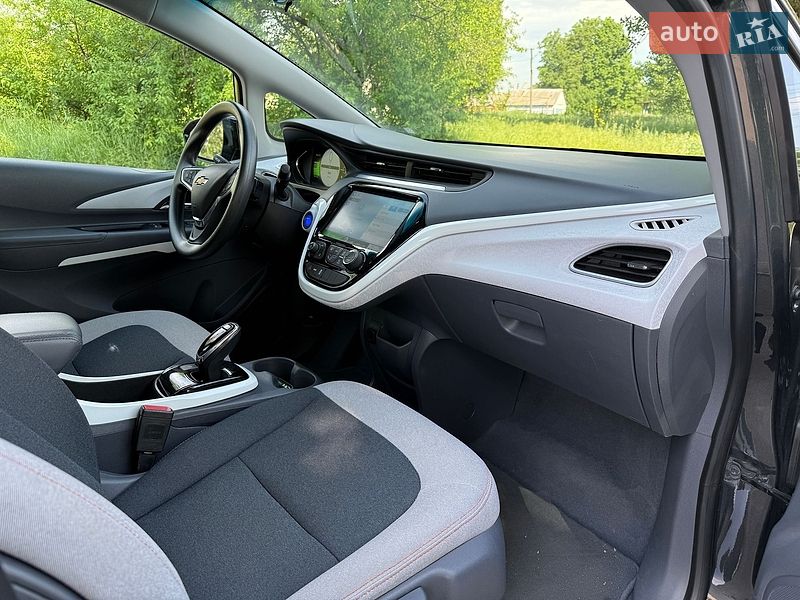 Хэтчбек Chevrolet Bolt EV 2019 в Днепре фото 10 Хэтчбек Chevrolet Bolt EV 2019 в Днепре