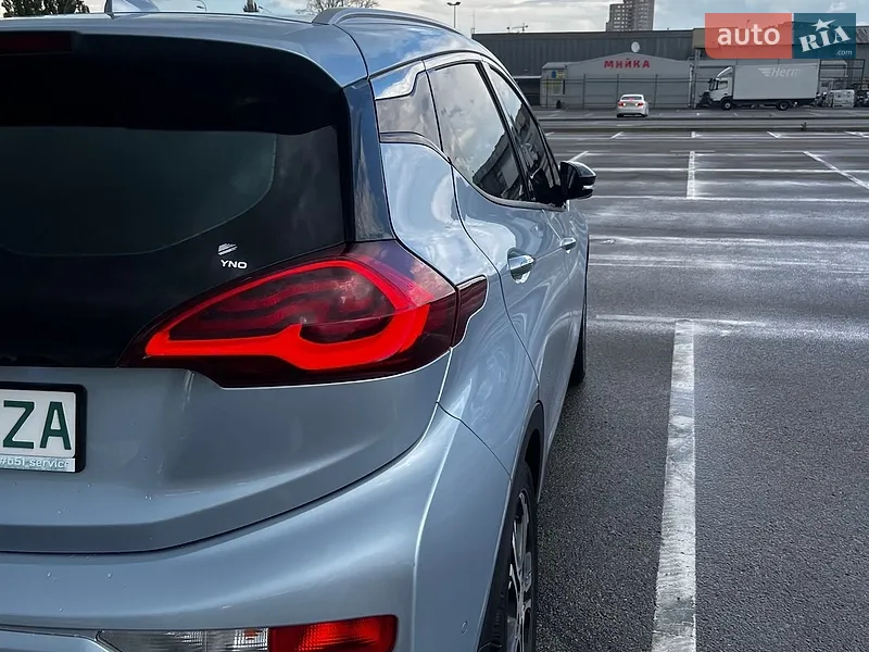 Chevrolet Bolt EV 2018 VIN 1G1F76E08J4129589 фото оголошення 12 з 122