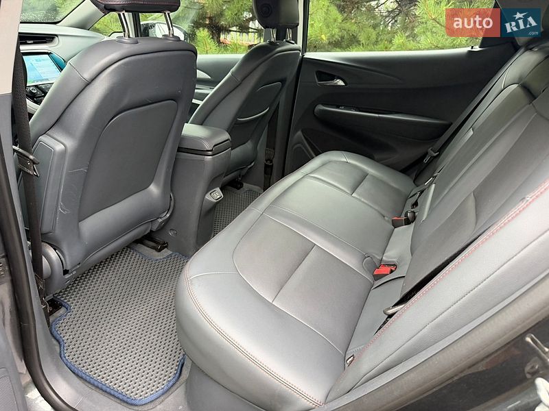 Хэтчбек Chevrolet Bolt EV 2018 в Днепре