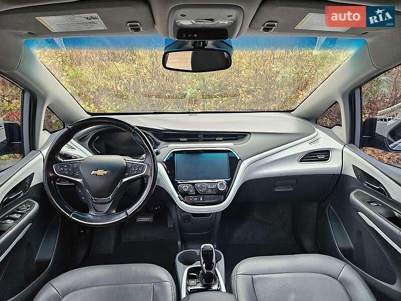 Хэтчбек Chevrolet Bolt EV 2021 в Виннице