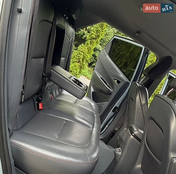 Хетчбек Chevrolet Bolt EV 2017 в Трускавці фото 27 Хетчбек Chevrolet Bolt EV 2017 в Трускавці