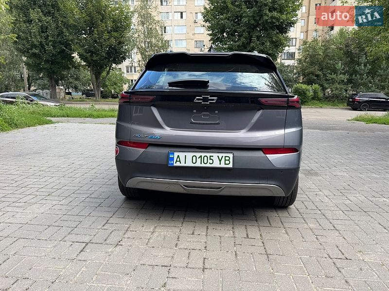Хэтчбек Chevrolet Bolt EV 2021 в Киеве