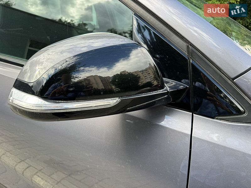 Хэтчбек Chevrolet Bolt EV 2021 в Киеве