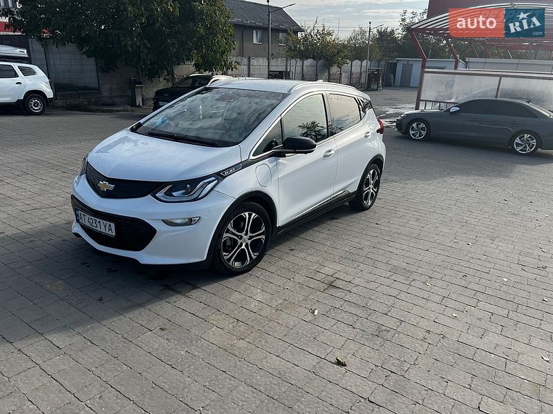 Хэтчбек Chevrolet Bolt EV 2021 в Ивано-Франковске