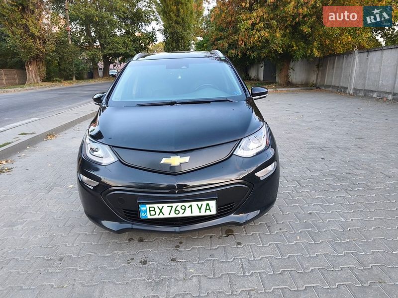 Хэтчбек Chevrolet Bolt EV 2018 в Хмельницком