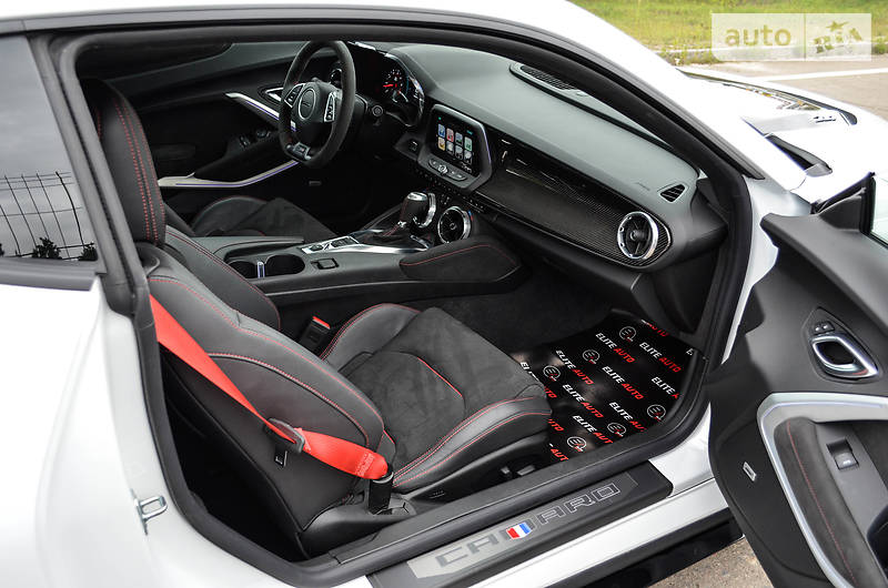 Купе Chevrolet Camaro 2017 в Києві фото 24 Купе Chevrolet Camaro 2017 в Києві